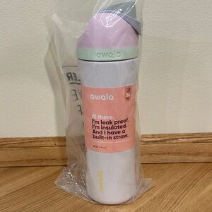 Owala 24oz- Candy Coated